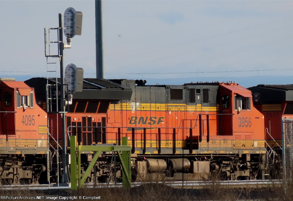 BNSF 3956